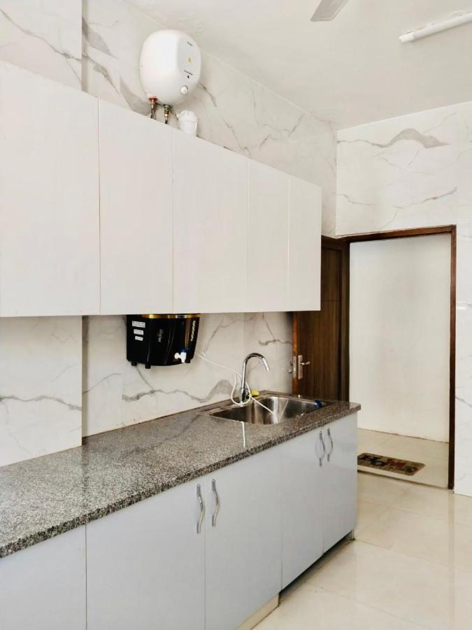 Fortune Home Service Apartment 2Bhk,E28 Saket 2A New Delhi Eksteriør bilde